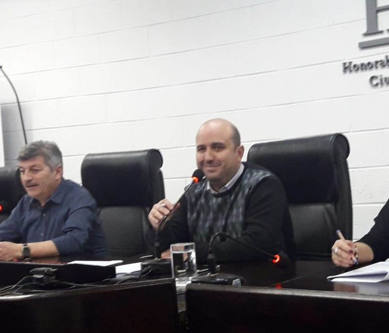 Se saldó el contrapunto entre el club Unión de Ezpeleta y la Secundaria 18
